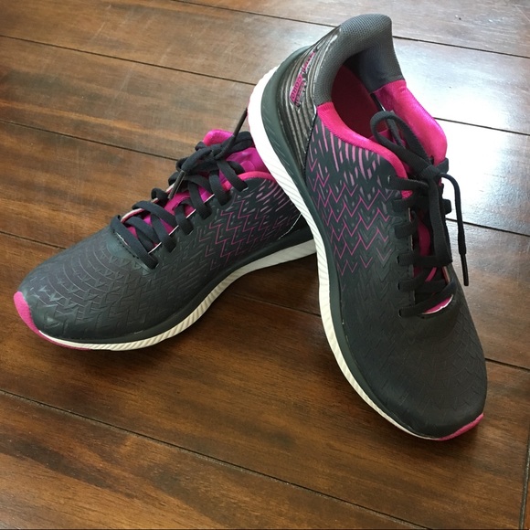 Shoes | Womens Razah Running 